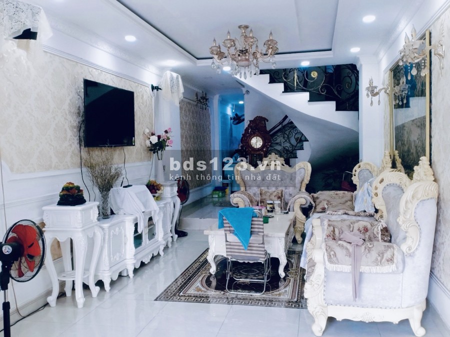 Nhà Đẹp mặt tiền đường Đào Cam Mộc phường 4 Quận 8 6PN 6WC
