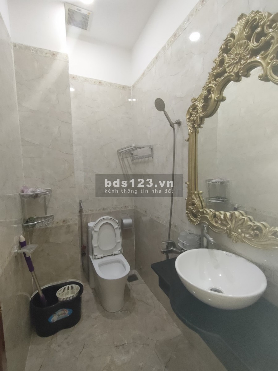 Nhà Đẹp mặt tiền đường Đào Cam Mộc phường 4 Quận 8 6PN 6WC
