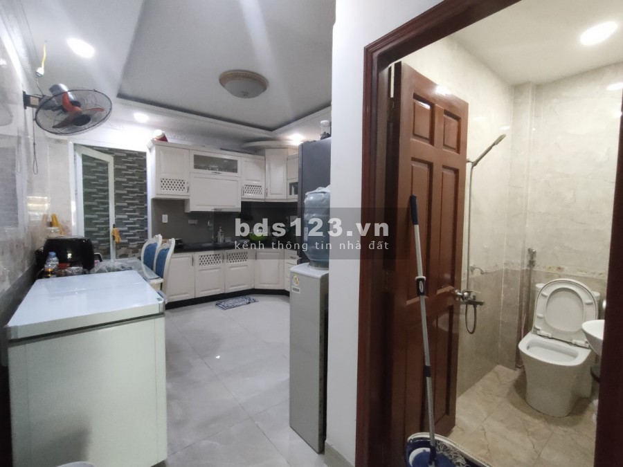Nhà Đẹp mặt tiền đường Đào Cam Mộc phường 4 Quận 8 6PN 6WC