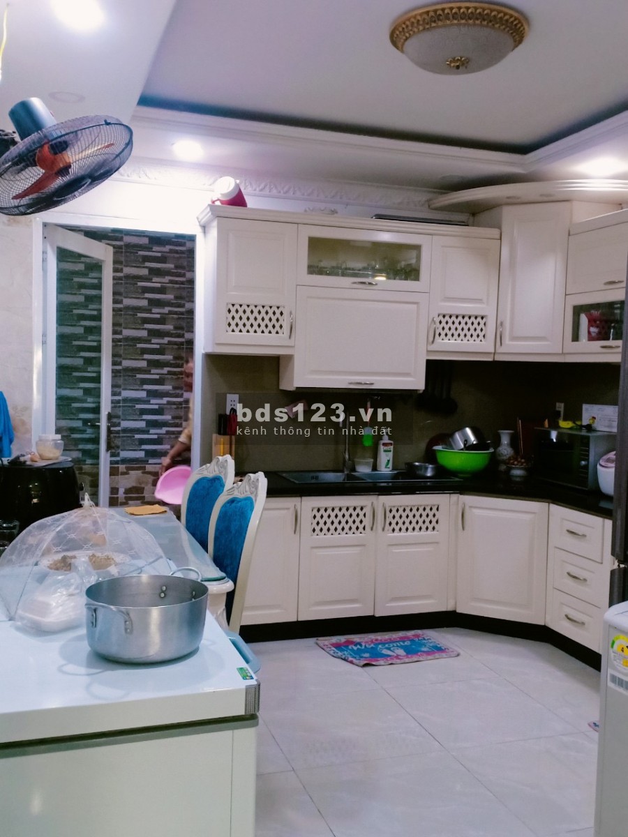 Nhà Đẹp mặt tiền đường Đào Cam Mộc phường 4 Quận 8 6PN 6WC