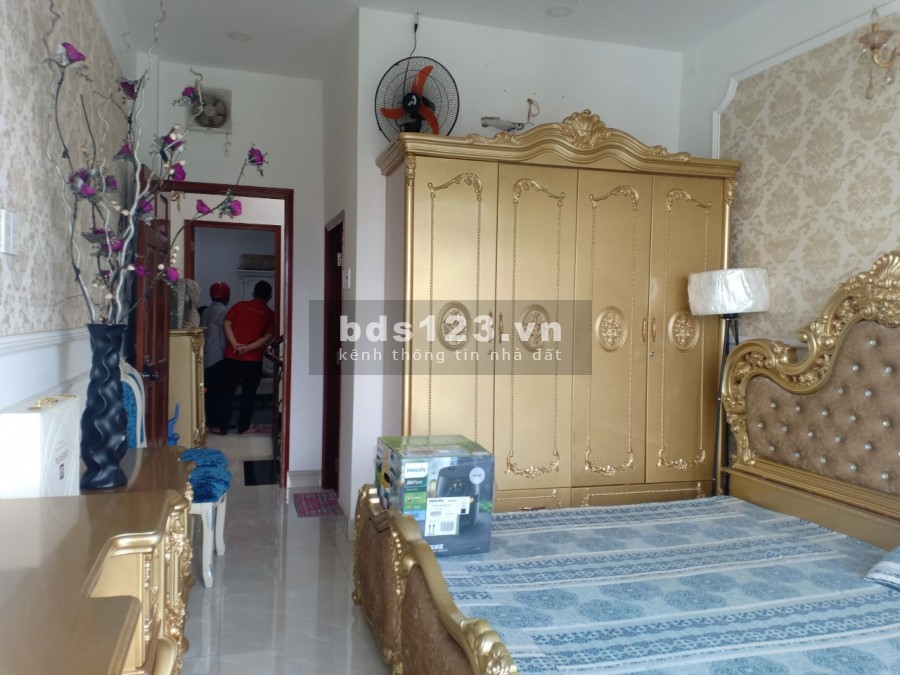 Nhà Đẹp mặt tiền đường Đào Cam Mộc phường 4 Quận 8 6PN 6WC