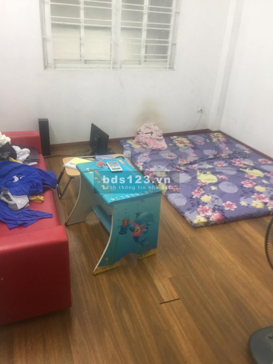 Bán nhà ngõ 175 Lạc Long Quân ô tô nhỏ đỗ cửa 5 tầng x 42m2 giá 5 tỷ. LH 0912442669