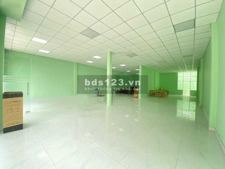 Cho thuê nhà rộng 10x20m Trệt trống suốt, sẵn máy lạnh An Phú Quận 2