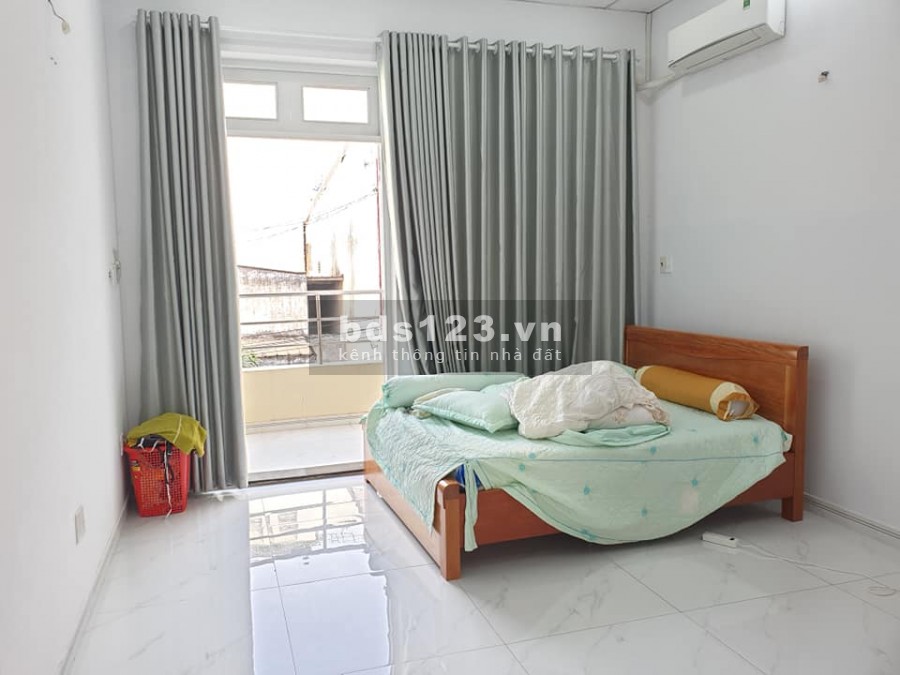 Nhà Hẽm Xe Hơi 1 Trêt, 1 Lầu 64m2 Thoại Ngọc Hầu Tân Phú chỉ 5.85 tỷ.