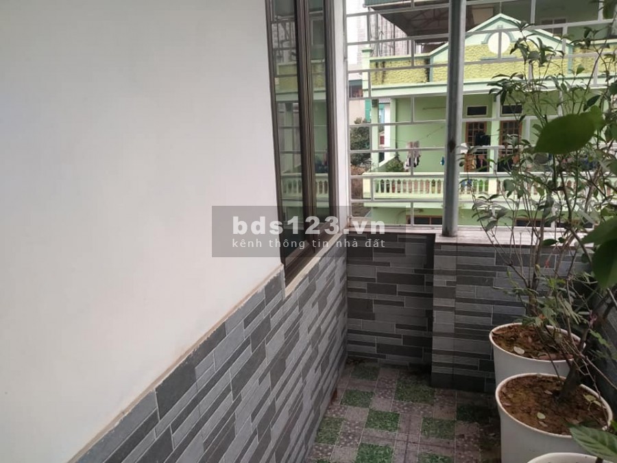Bán nhà cạnh khu đô thị Văn Khê 4 tầng, tiện ích ngập tràn 2.9 tỷ.