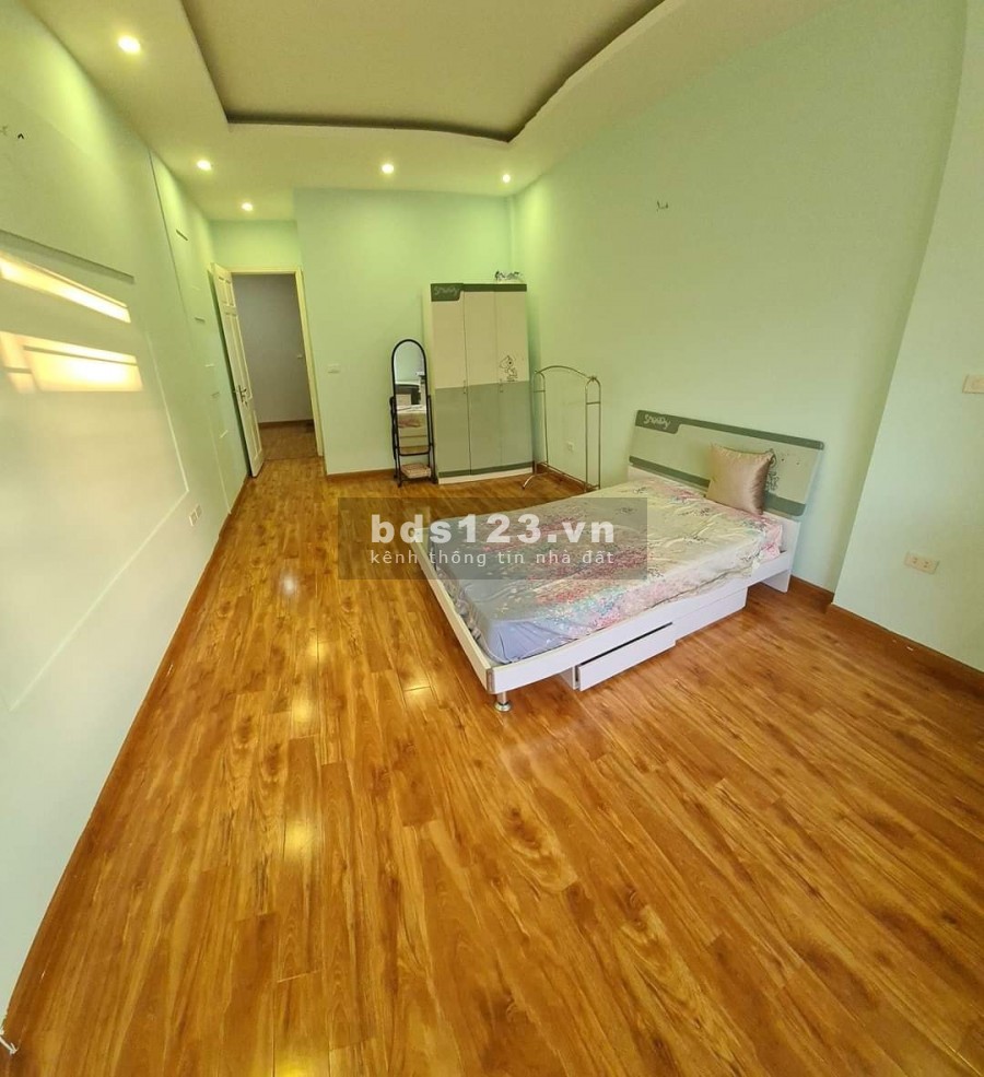 Bán nhà Tây Hồ lô góc 3 mặt thoáng, gara ô tô nhà đẹp, dt 117m2, 4 tầng, giá 15.2 tỷ