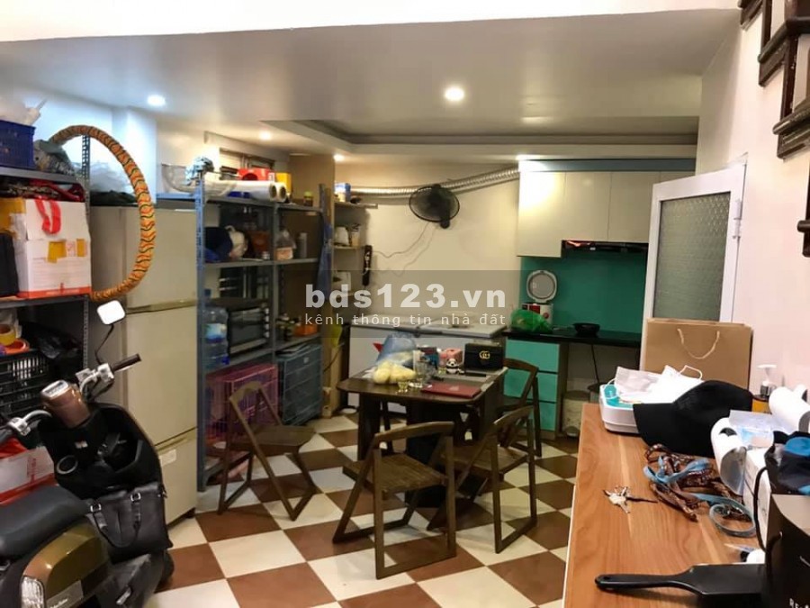 Bán nhà Nguyễn Khánh Toàn, 37m2, 6 tầng, MT: 3,5m, 5,75 tỷ, ô tô, kinh doanh