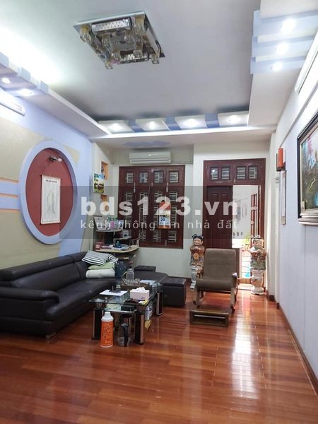 Siêu phẩm Cầu Giấy, phân lô, 3 ô tô tránh, tiện ích tràn ngập
