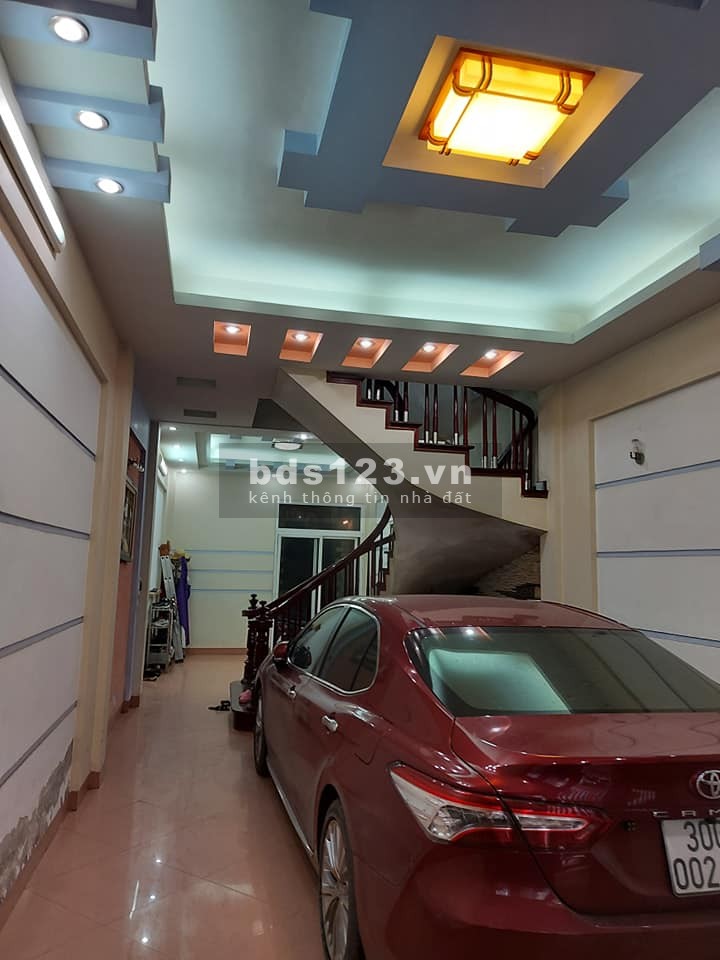 Siêu phẩm Cầu Giấy, phân lô, 3 ô tô tránh, tiện ích tràn ngập