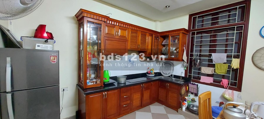 Trung tâm Ba Đình, diện tích 38m2, 4 tầng, gần phố, giá 3.8 tỷ