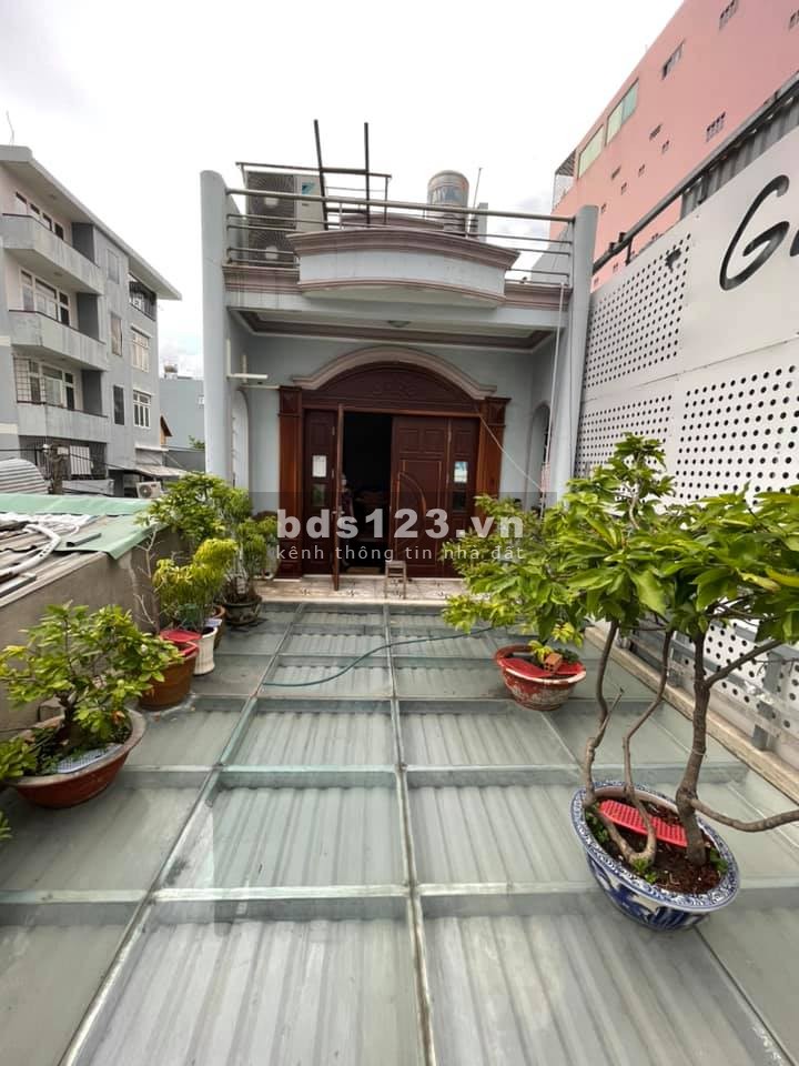 Nhà mặt tiền Lý Phục Man 4.25x30, phường Bình Thuận, Quận 7