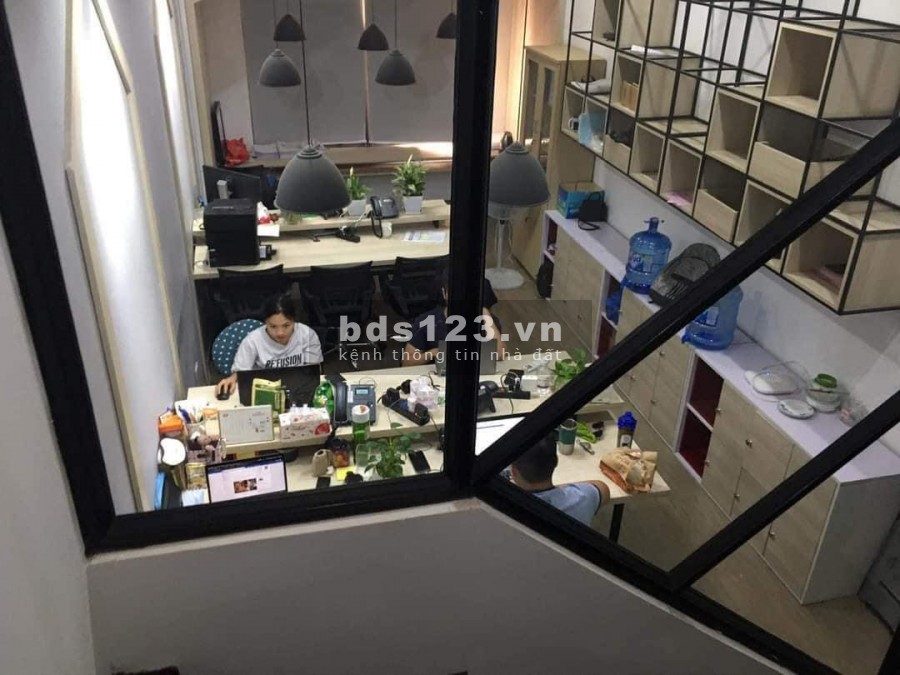 Bán nhà Nguyễn Chí Thanh, Đống Đa, dân trí cao, an sinh đỉnh, dòng tiền 20tr chỉ 8 tỷ 8
