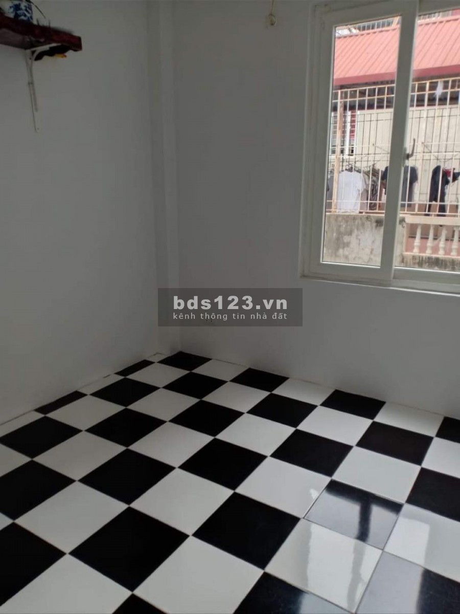 Nhà mới đẹp 5 tầng, 3 phòng ngủ khép kín ngõ 354 Trường Chinh, dt 45m2, mt 4m giá 4.7 tỷ