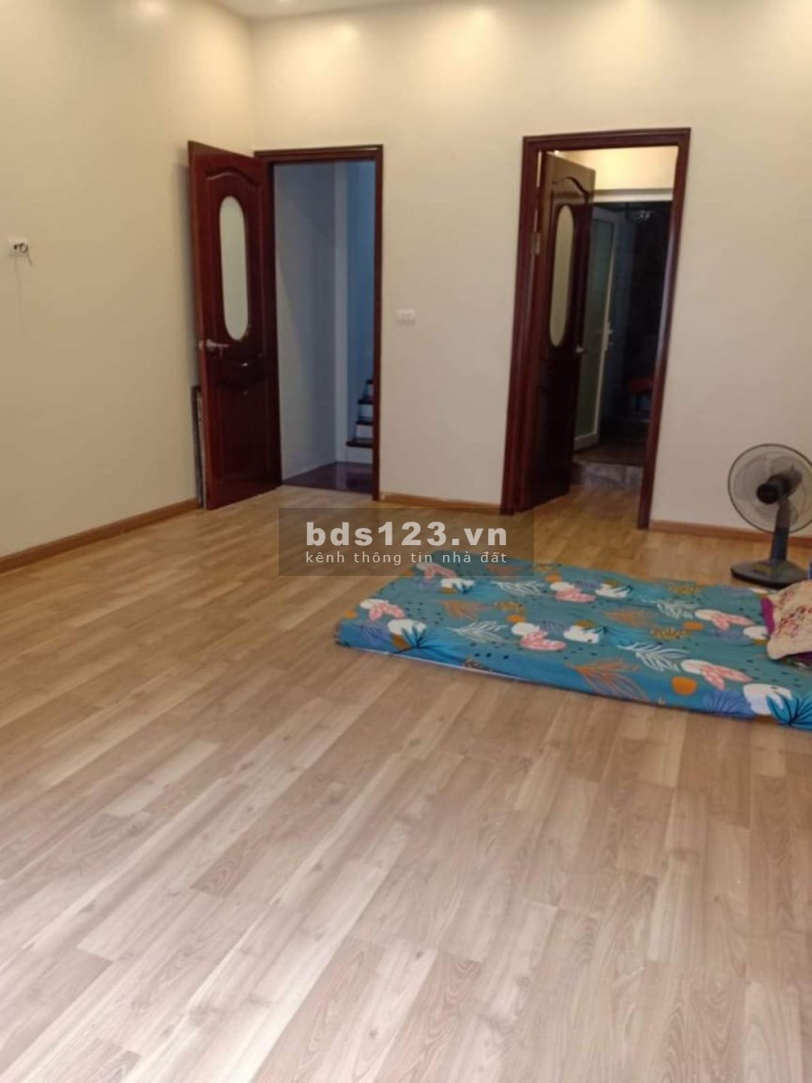 Nhà mới đẹp 5 tầng, 3 phòng ngủ khép kín ngõ 354 Trường Chinh, dt 45m2, mt 4m giá 4.7 tỷ