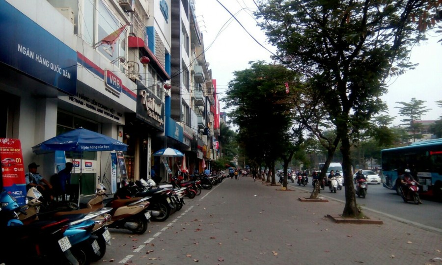 Tòa nhà 220m2 thang máy ngân hàng thuê Lý Thường Kiệt Hoàn Kiếm Hà Nội.