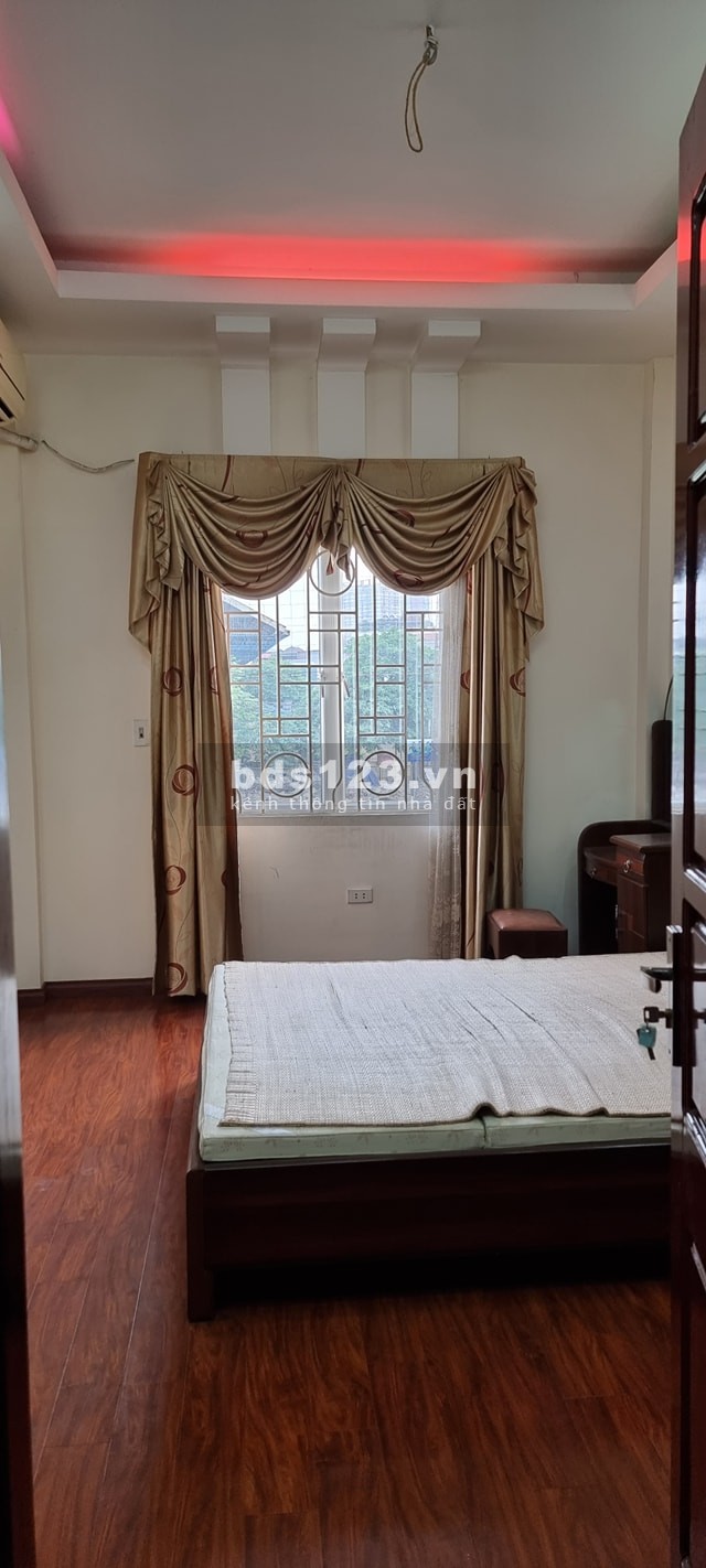 Cần bán gấp nhà Tây Mỗ Nam Từ Liêm Hà Nội, DT 41m2. Giá 2.25 tỷ