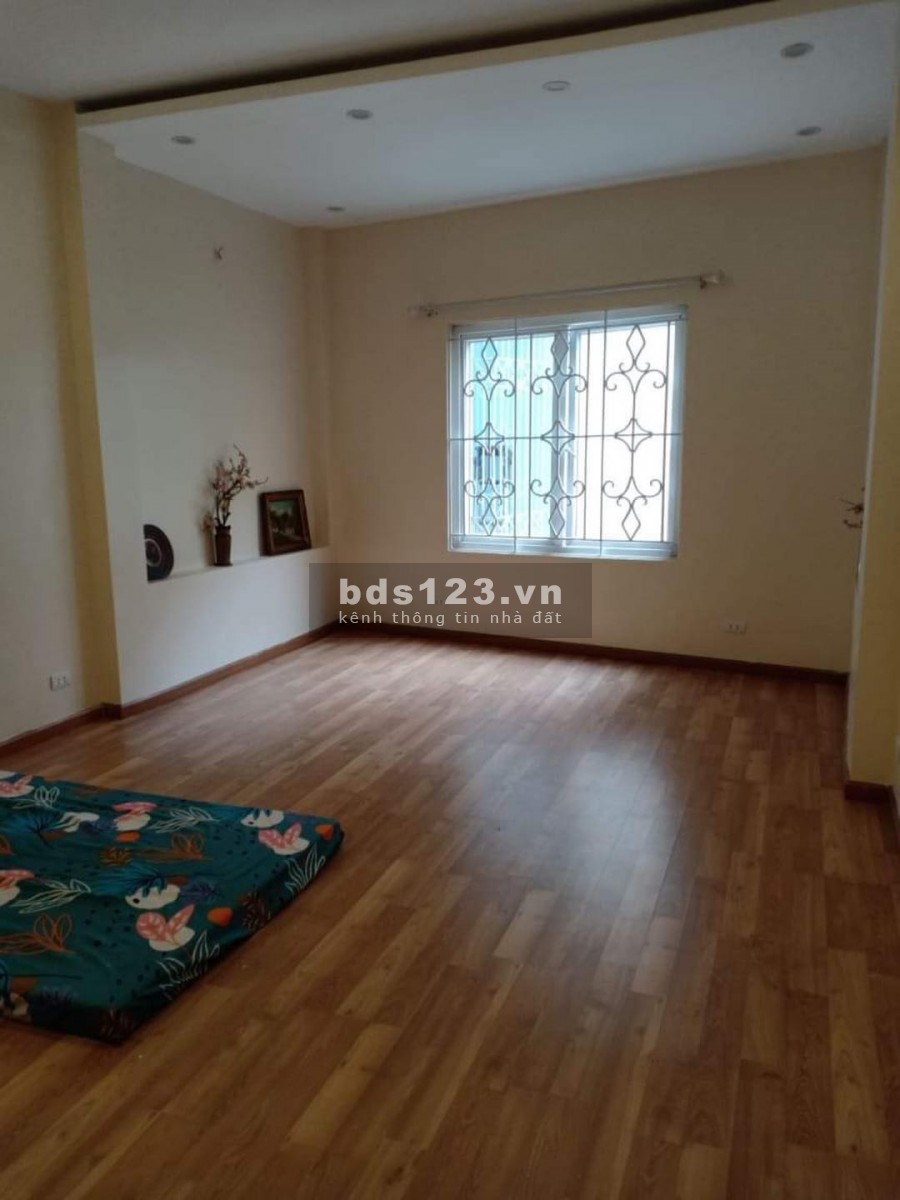 Nhà mới đẹp 5 tầng, 3 phòng ngủ khép kín ngõ 354 Trường Chinh, dt 45m2, mt 4m giá 4.7 tỷ