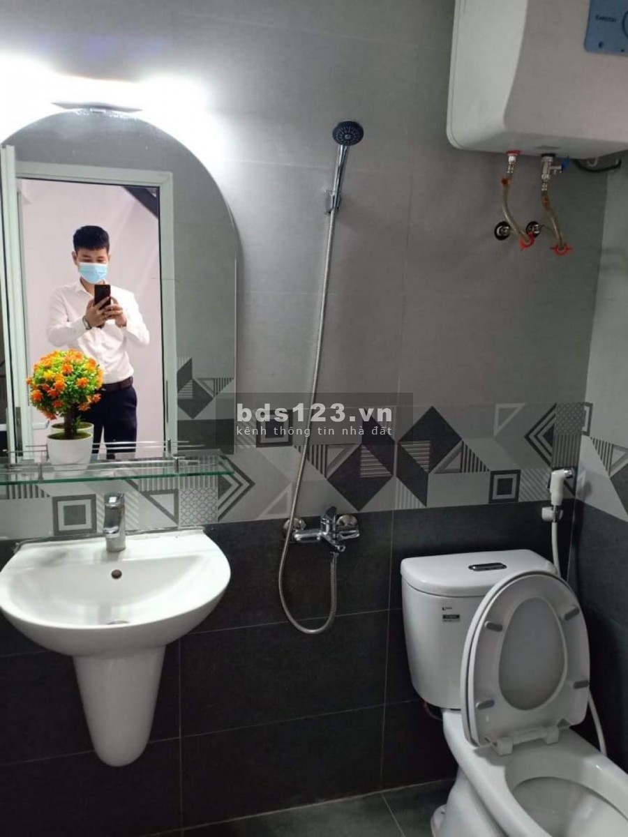Nhà mới đẹp 5 tầng, 3 phòng ngủ khép kín ngõ 354 Trường Chinh, dt 45m2, mt 4m giá 4.7 tỷ