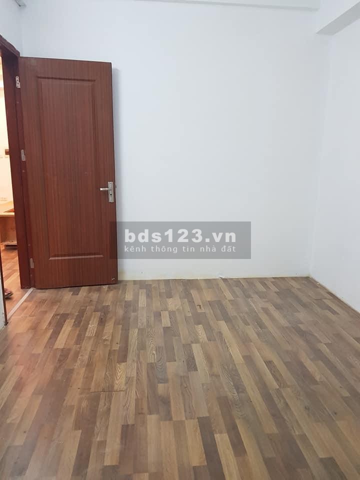 Bán căn hộ tầng trung CT11 Kim Văn Kim Lũ dt 68,3m2 sổ cc 2 ngủ giá 1.57 tỷ