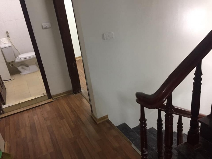Bán nhà Mễ Trì 5 tầng 3.6m bán giá chỉ 3.65 tỷ. Nhà mới ở luôn