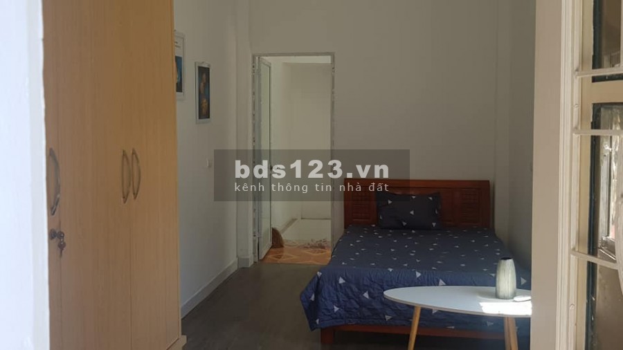 Cần bán nhà 30m2, đúc bê tông 4 tầng Quận Thanh Xuân, giá 2 tỷ, LHCC