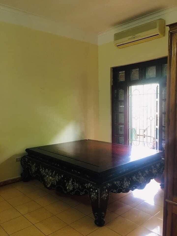 Cần bán gấp nhà Phố Thịnh Quang để đi Úc (60M2: 4,2Tỷ) ngõ trước nhà rộng 3m