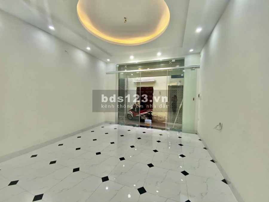 Nhà mới koong lô góc ở luôn, ô tô cách 50m2, sỗ sẵn, bao sang tên