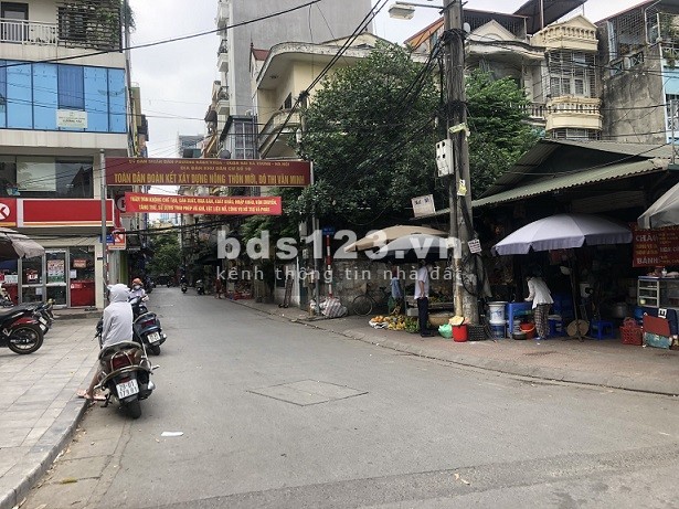 Bán nhà đẹp nhất phố Lê Thanh Nghị 168m2, Lô góc 3 mặt thoáng, Đầu tư dòng tiền.