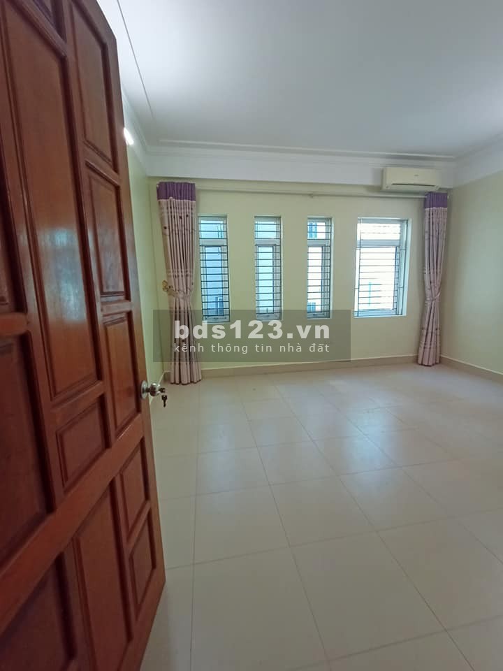 Bán nhà Phú Đô 55m2 x 5 tầng, MT: 5m, Ô tô vào nhà. Giá nhỉnh 6 tỷ