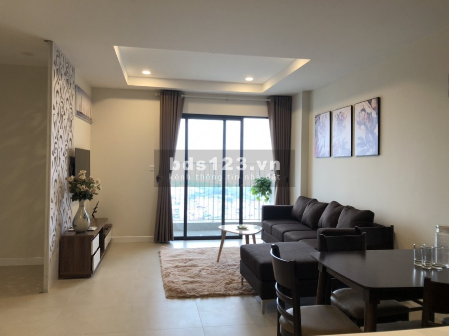Được sự tín nhiệm của chủ nhà gửi bán CHCC Tầng 10 tòa Centro 80m2 tại CC Kosmo Tây Hồ, Giá 3.25 tỷ