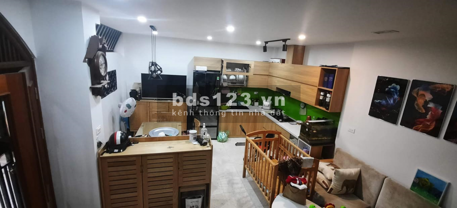 Nhà tự xây cực đẹp gần phố tặng nội thất 35x5t, chỉ 3.69 tỷ. LH: 0941111357