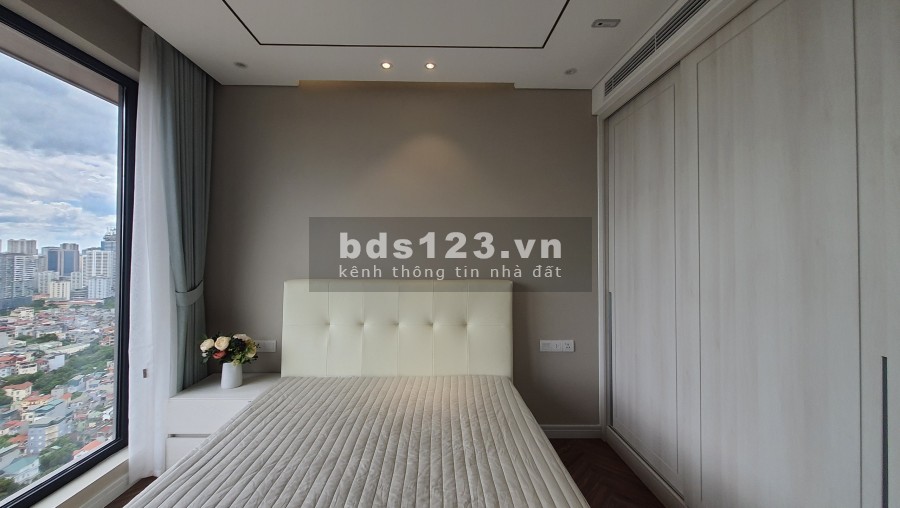Cho thuê căn hộ chung cư King Palace Nguyễn Trãi 3PN Đủ đồ cao cấp Lh: 0359247101