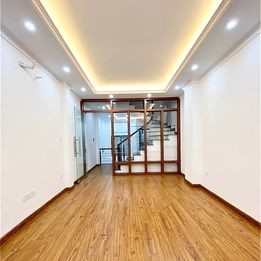 Bán nhà mp Chiến Thắng 75m2x4T mặt tiền 4m giá 18.8 tỷ