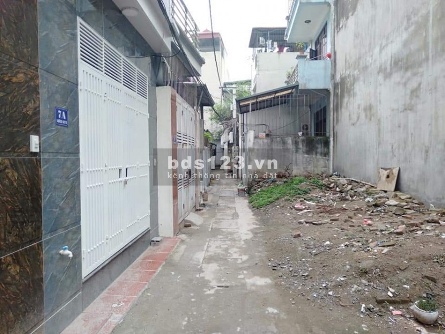 Bán nhà Văn Phú, trung tâm diện tích khủng, dt 50m2, giá 3 tỷ, bê tông