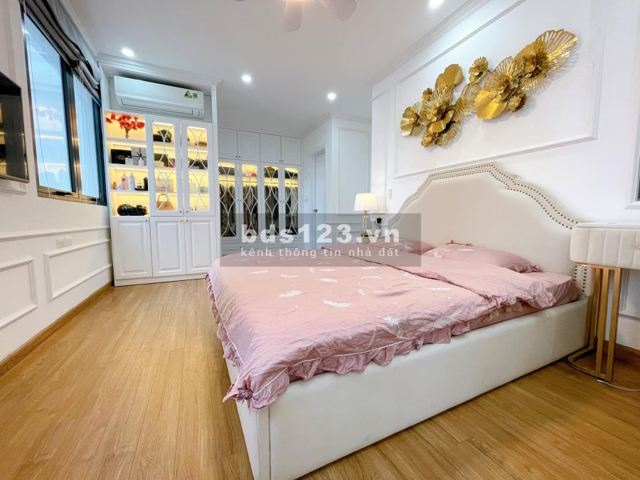 Bán ngay trong ngày, ô tô đỗ cửa nhà phố Vũ Tông Phan, giá 5.4 tỷ