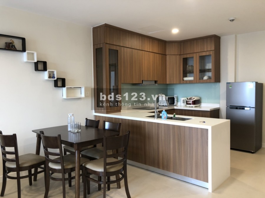 Được sự tín nhiệm của chủ nhà gửi bán CHCC Tầng 10 tòa Centro 80m2 tại CC Kosmo Tây Hồ, Giá 3.25 tỷ