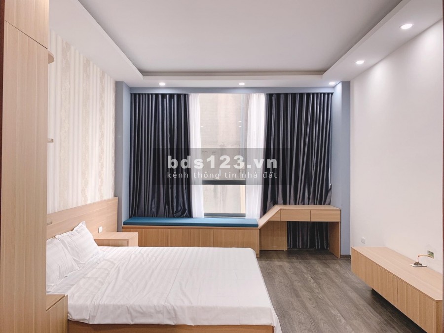 Chủ bán nhà hạ giá nhà Nguyễn Văn Cừ diện tích 39.7m, 5 tầng, giá nhỉnh 3 tỷ