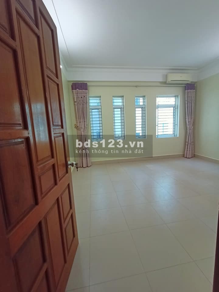 Bán nhà Phú Đô 55m2 x 5 tầng, MT: 5m, Ô tô vào nhà. Giá nhỉnh 6 tỷ