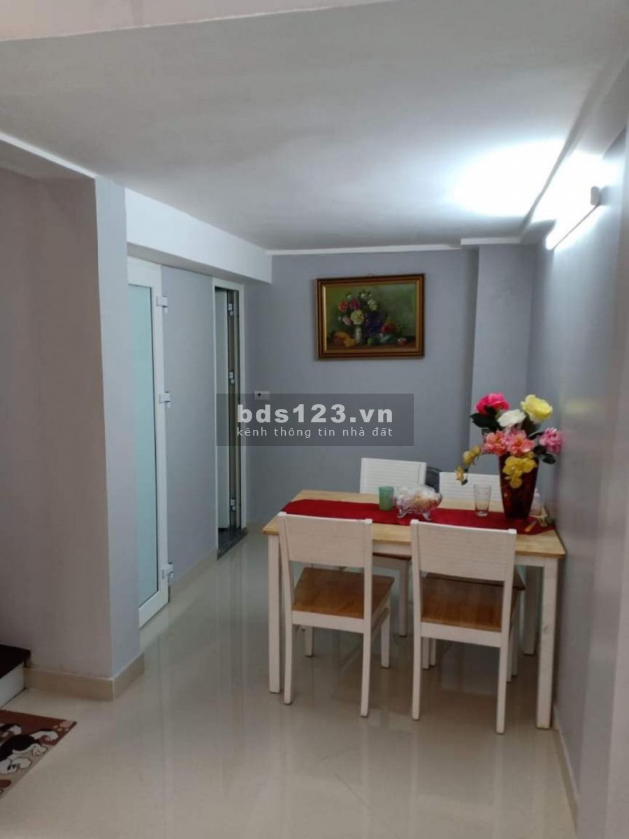 Nhà mới đẹp 5 tầng, 3 phòng ngủ khép kín ngõ 354 Trường Chinh, dt 45m2, mt 4m giá 4.7 tỷ