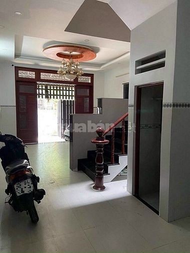 Nhà nguyên căn mặt tiền hẻm xe hơi Âu Dương Lân, 16 phòng ngủ, phường 3, Quận 8