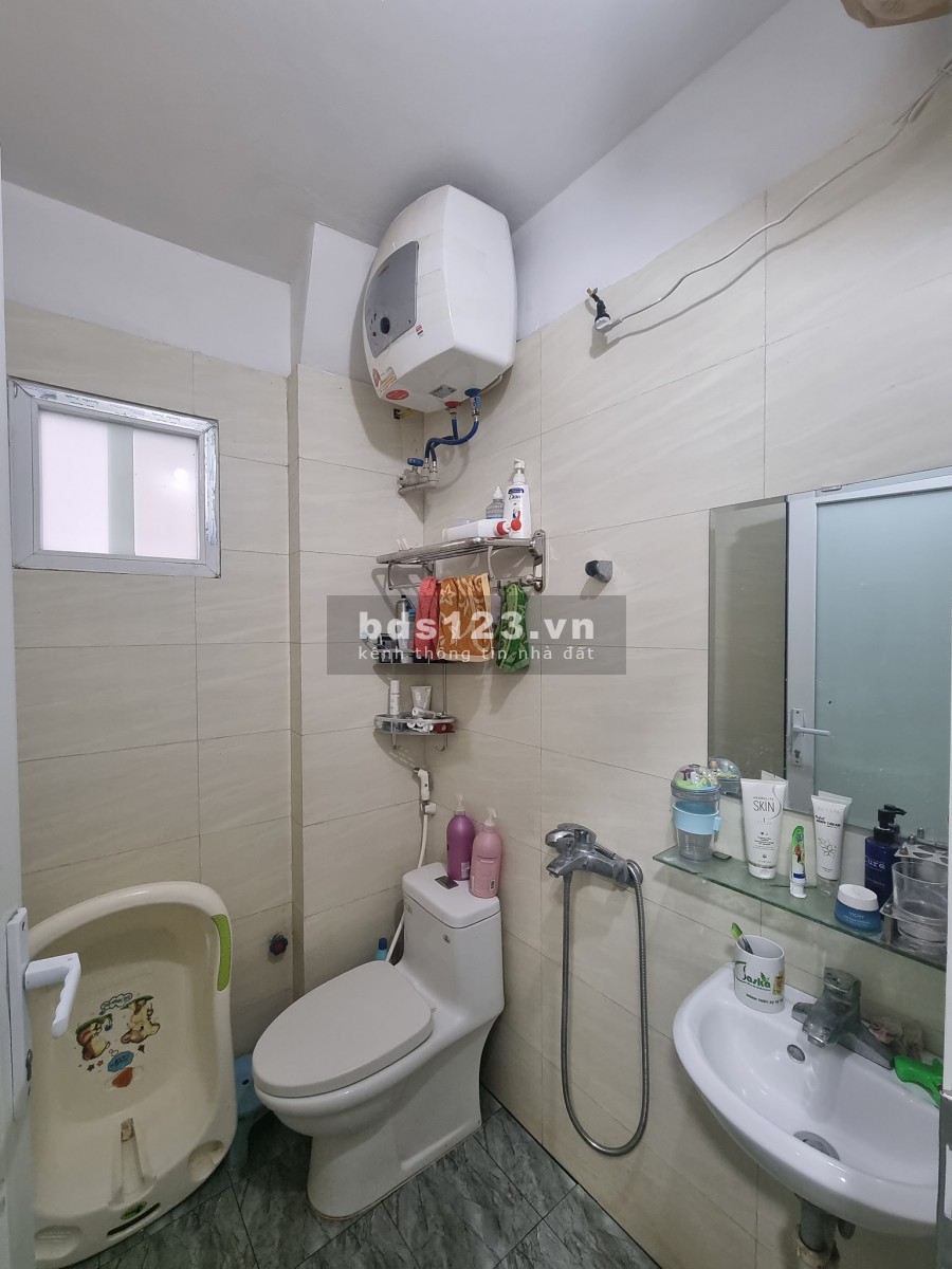 Bán nhà đẹp Phú Thượng ngõ ô tô tặng nội thất, dt 40m2 vuông đẹp, giá 3.4 tỷ