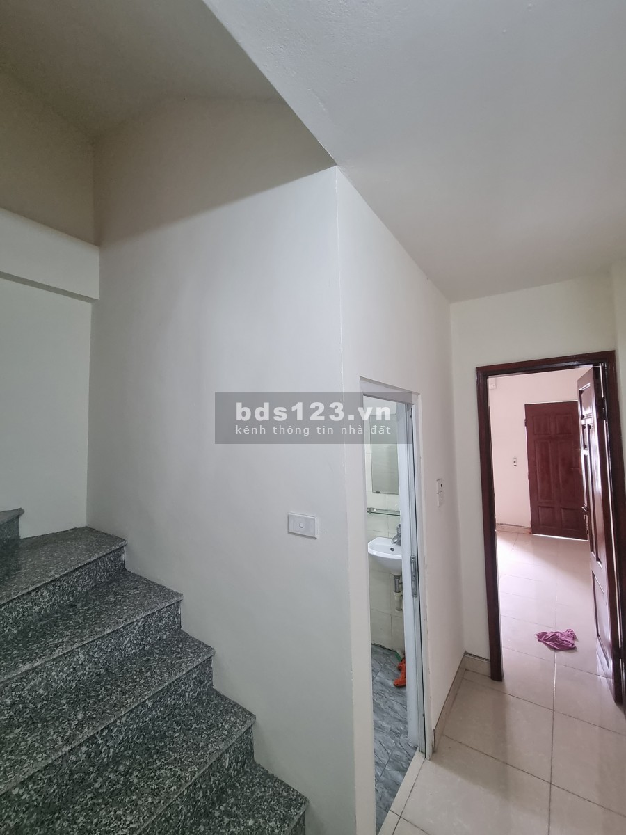 Bán nhà đẹp Phú Thượng ngõ ô tô tặng nội thất, dt 40m2 vuông đẹp, giá 3.4 tỷ