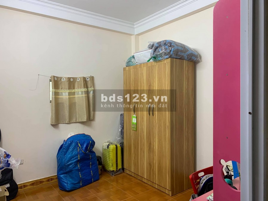 SIÊU PHẨM! Nhà Triều Khúc, Thanh Xuân, Diện Tích Rộng, Mặt Phố Vài Bước Chân, Nhỉnh 4 Tỷ.
