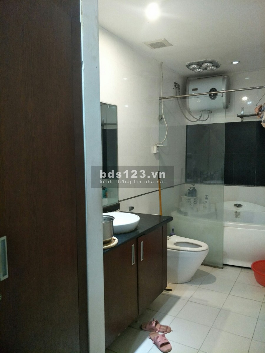 Bán nhà mặt đường Phan Văn Trị dt 46m2, 6 tầng, mt 3.8m, vỉa hè, kinh doanh, gara ô tô