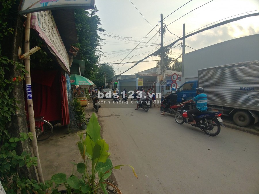 Chính chủ bán nhà mặt tiền có 7 phòng trọ tại đường An Phú Đông 12 Q12
