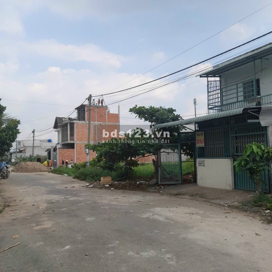 Chính chủ bán lô đất đẹp thổ cư 5x25 tại Tỉnh Lộ 10 Đức Hòa Hạ - Long An