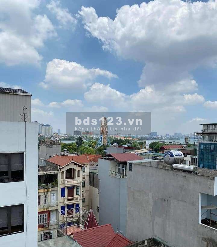 Bán Nhà Lạc Long Quân dt 95m2 giá 10 tỷ, Biệt thự nhà vườn trung tâm Tây Hồ
