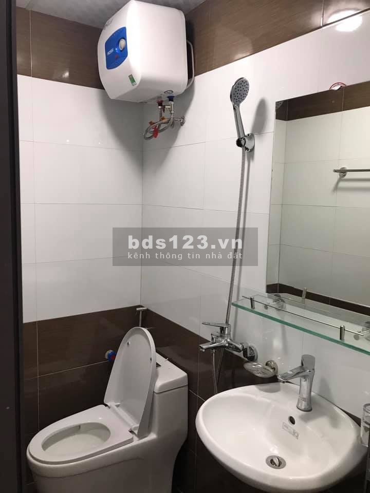 Siêu phẩm phố Khương Trung, mt 5m, dt 50m, ngõ rất rộng thoáng mát, ô tô vào nhà
