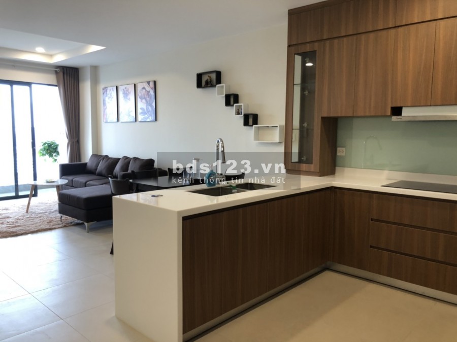 Được sự tín nhiệm của chủ nhà gửi bán CHCC Tầng 10 tòa Centro 80m2 tại CC Kosmo Tây Hồ, Giá 3.25 tỷ
