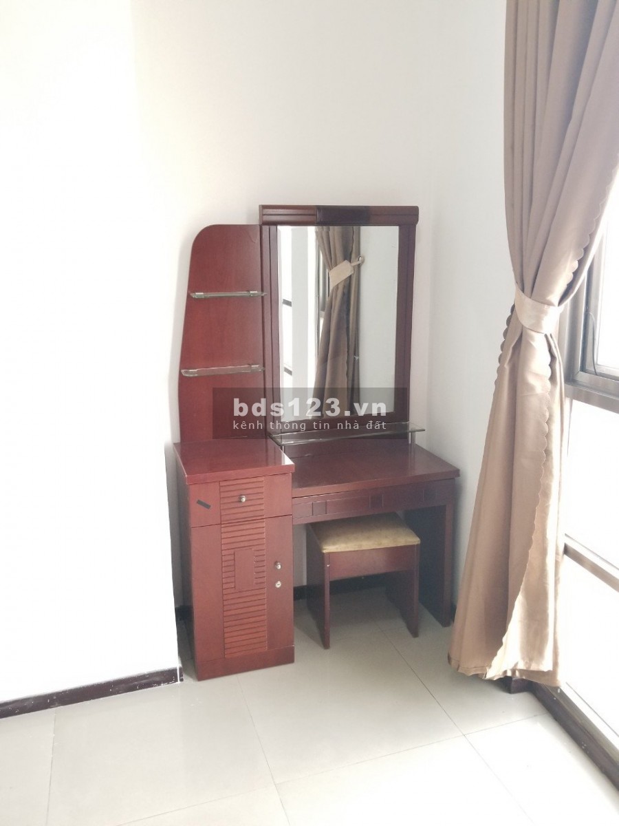 Studio đầy đủ nội thất, mặt tiền đường Võ Văn Kiệt Q5, diện tích 35m2